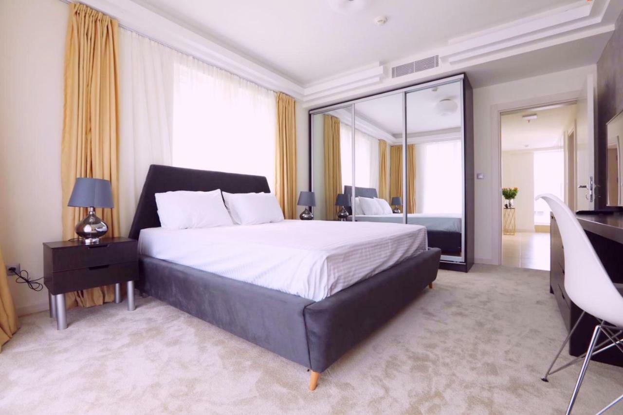 33Rd Floor Luxury Apartment Spa & Fitness Skopje Exterior foto